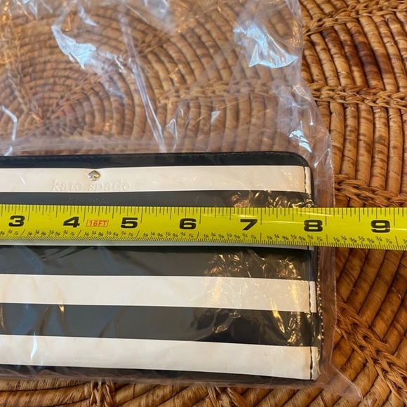 Kate Spade Black and White Striped Wallet - Picture 10 of 11